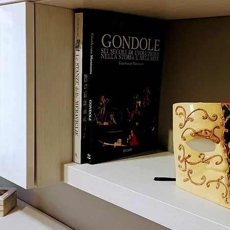 Marco Venice شقة ميستر